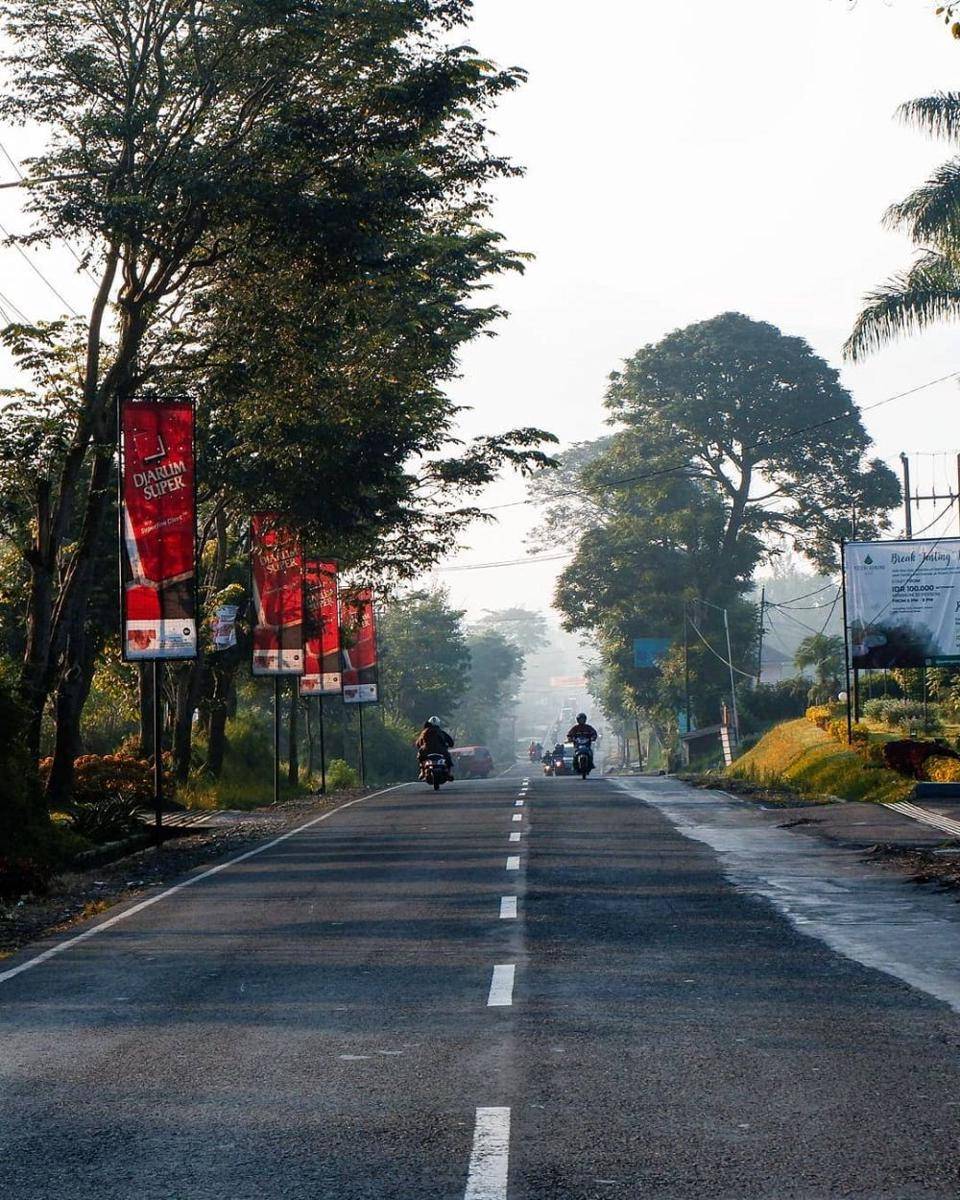 Jalan Lembang, Bandung (instagram.com/marzzh.a)