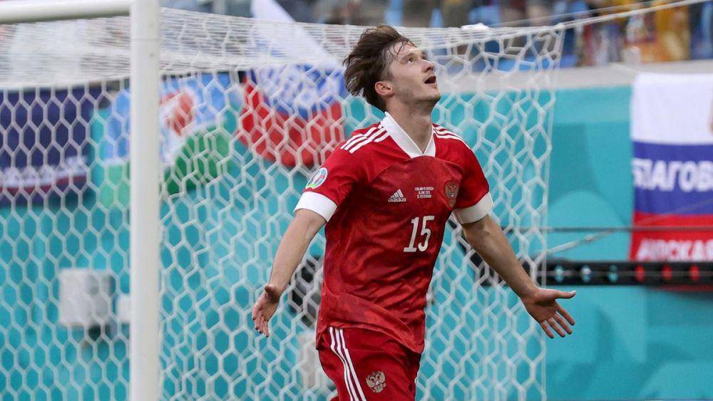 Aleksei Miranchuk merayakan gol ke gawang Finlandia (eurosport.com)