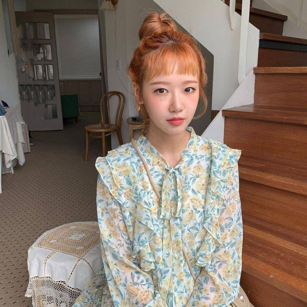 Yoojung Weki Meki (instagram.com/dbeoddl_)