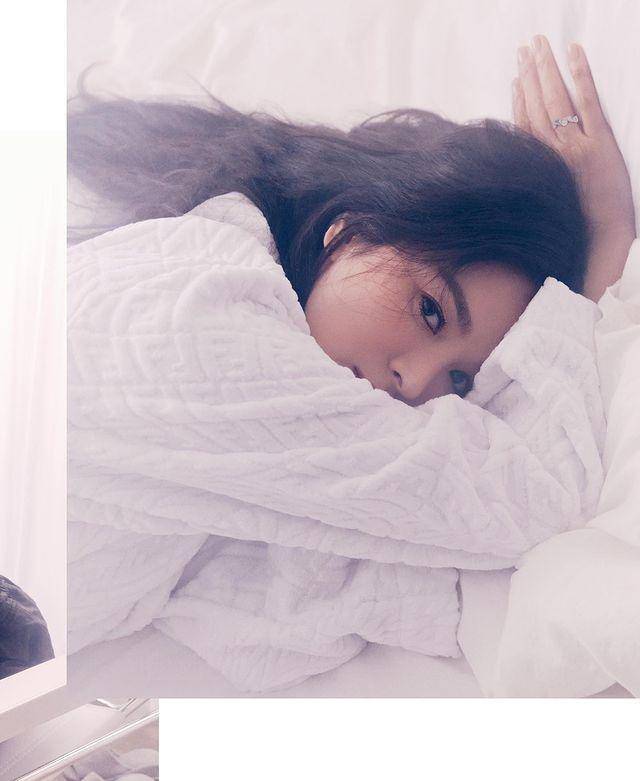 Song Hye Kyo (instagram.com/ellesingapore)