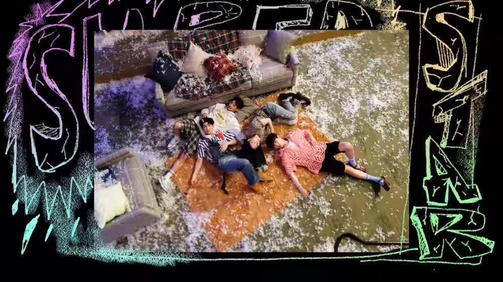 SHINee di MV "SUPERSTAR" (youtube.com/SMTOWN)
