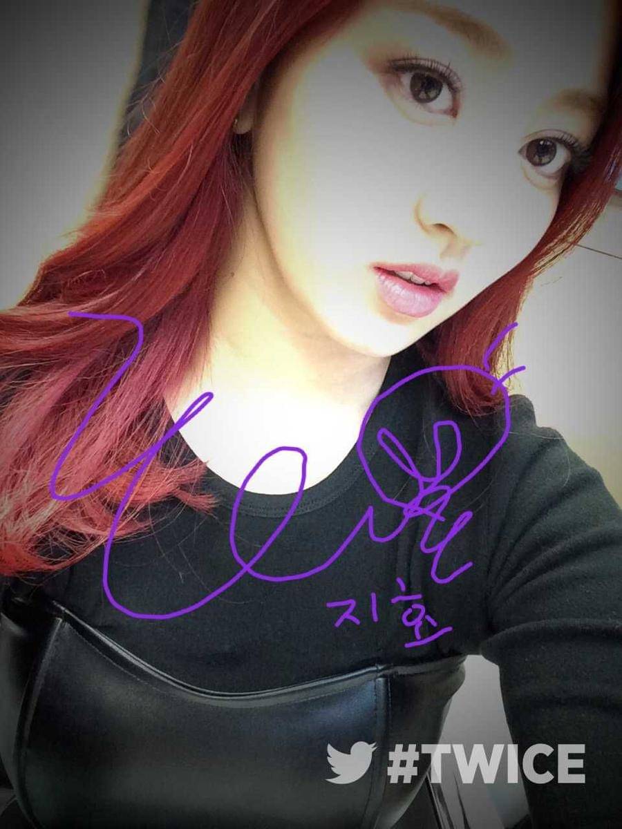 Jihyo TWICE (twitter.com/JYPETWICE)