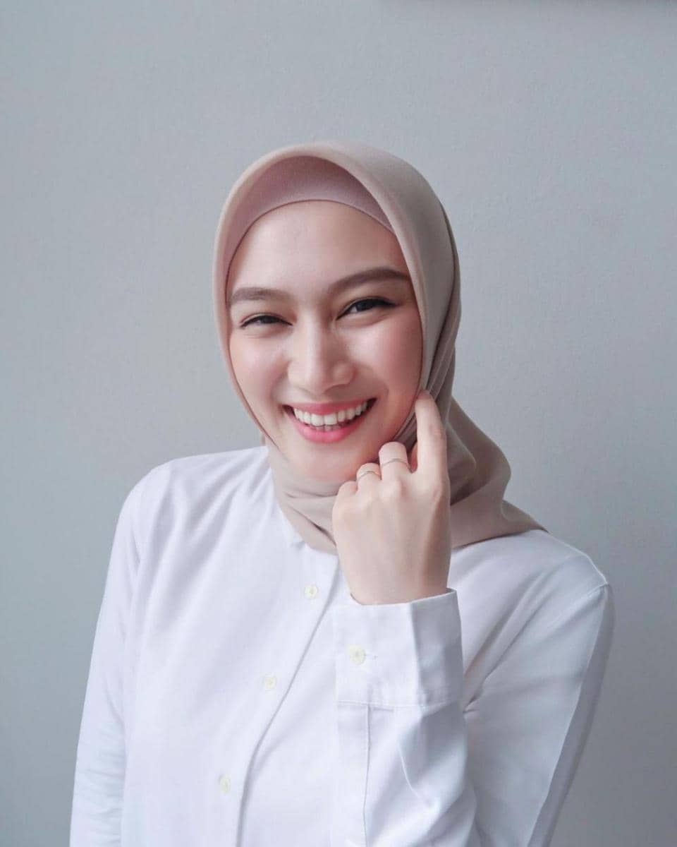 Melody Lakasani (instagram.com/melodylaksani92)