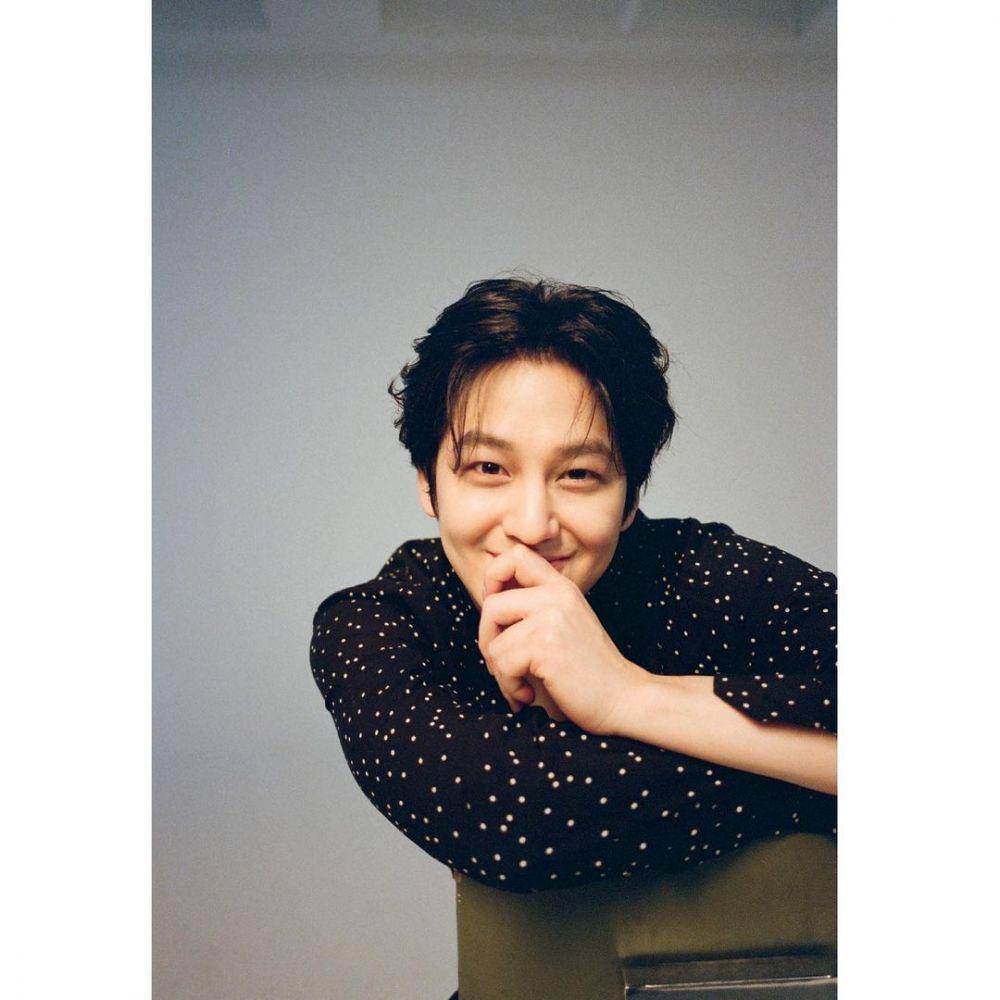 Kim Bum (instagram.com/k.kbeom)