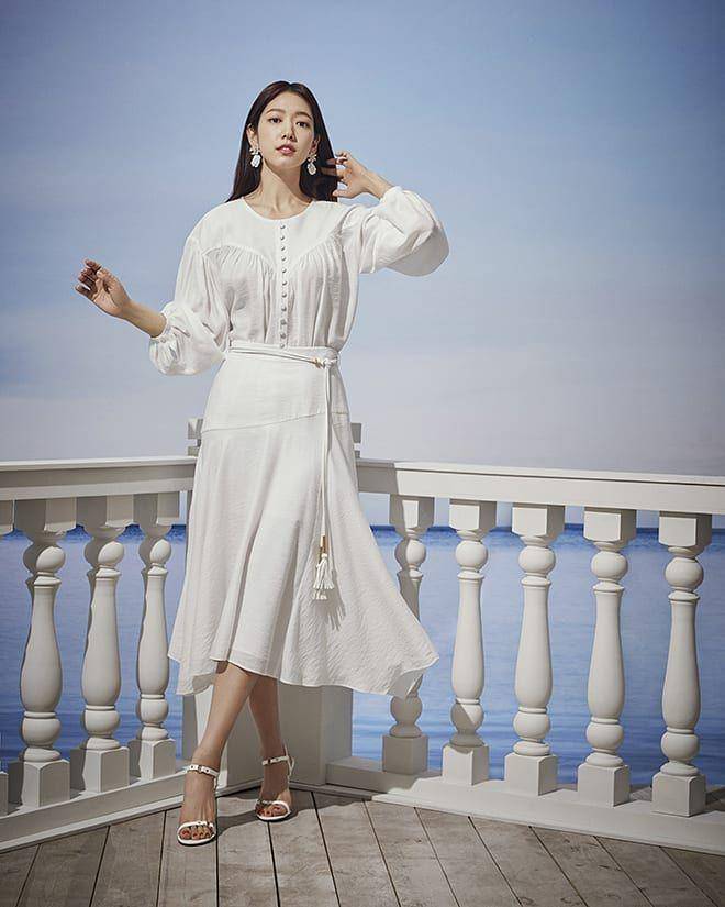 Park Shinhye (instagram.com/angelshinhye)