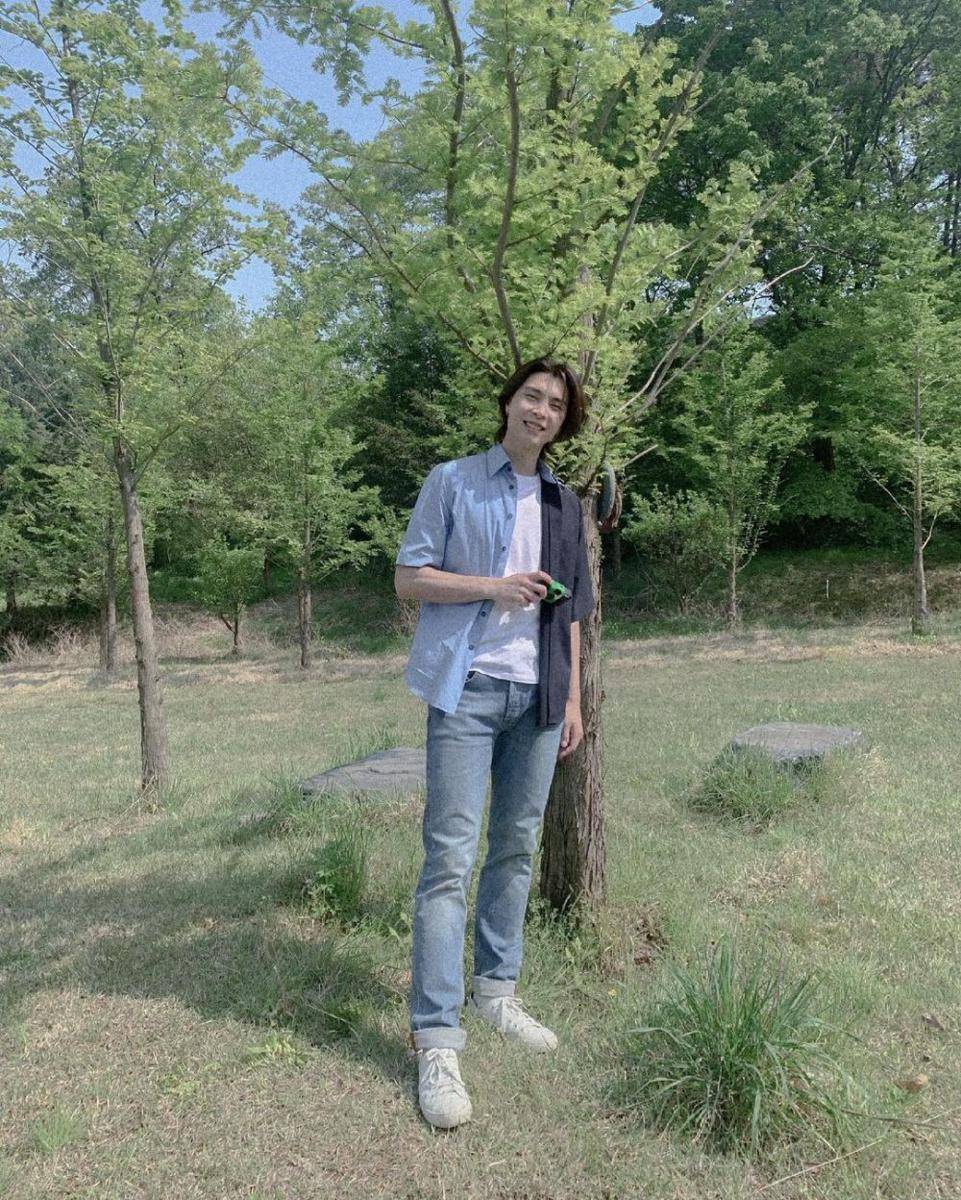 Johnny NCT (instagram.com/johnnyjsuh)