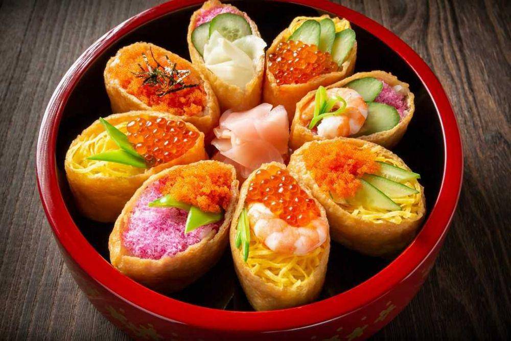 ilustrasi inari sushi (instagram.com/mitsuwa_marketplace)
