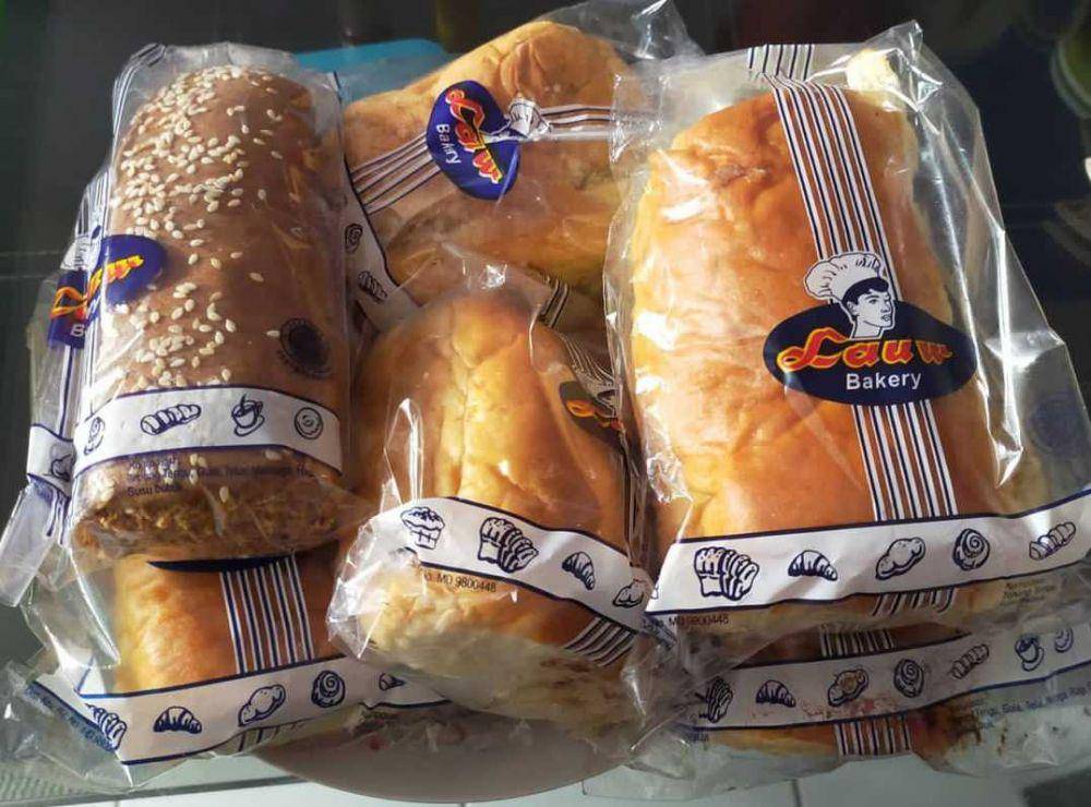 Lauw Bakery (instagram.com/selvisusilo)