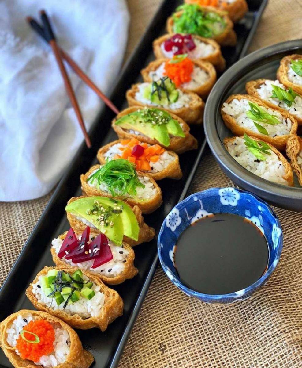 ilustrasi inari sushi (instagram.com/exploringthyme)