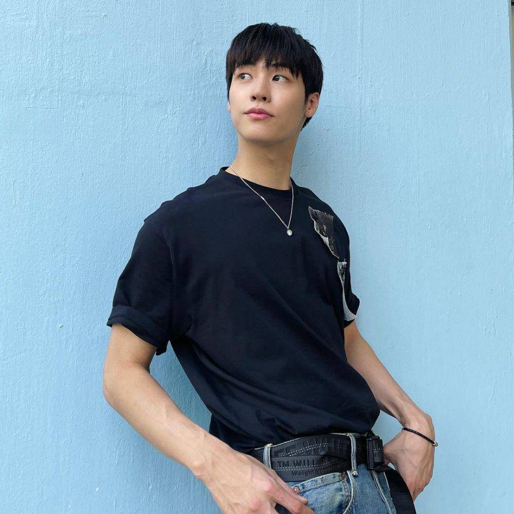 Lee Seung Hyub N.Flying (instagram.com/sssn9_zzzn9)
