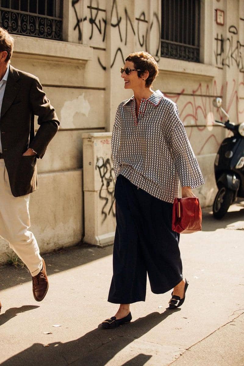 Outfit longgar (vogue.it)