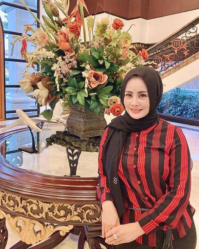 Cici Paramida (Instagram.com/cici_faramida)