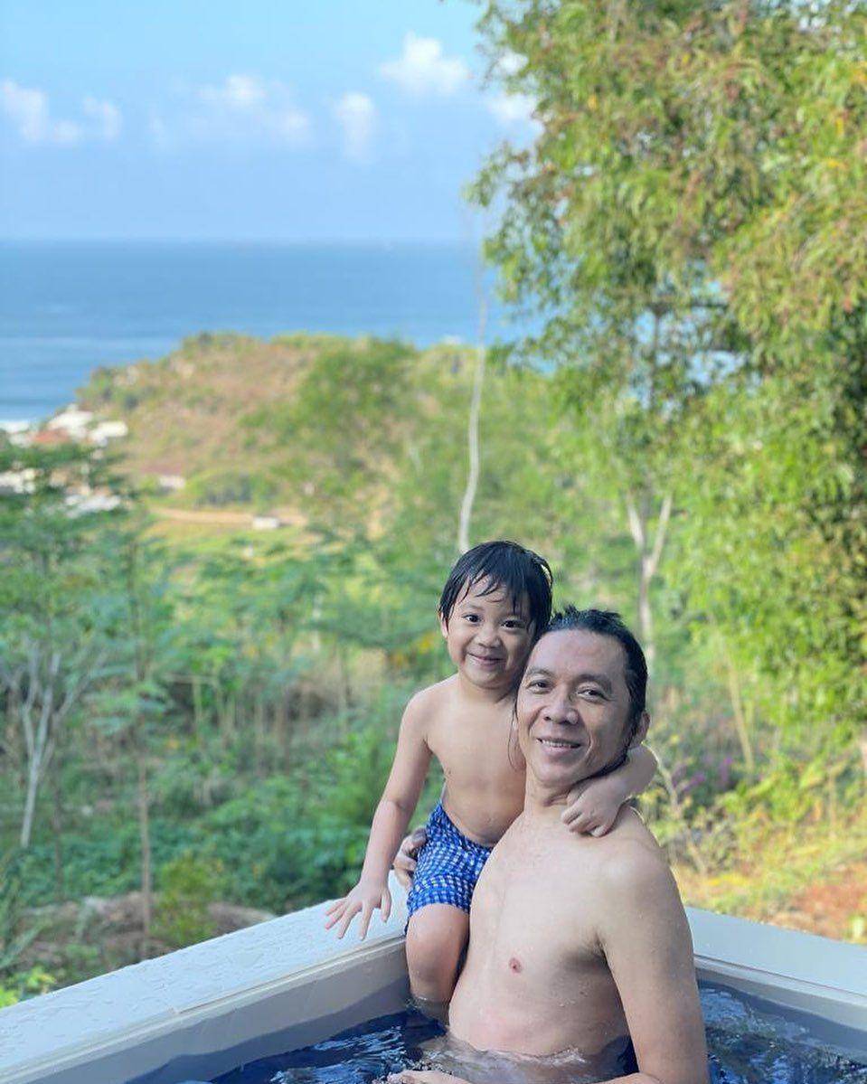 Bimbim Slank (instagram.com/bimbimslank)
