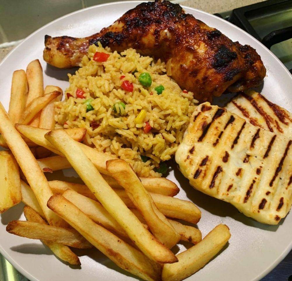 ayam peri peri (Instagram.com/kajalsfoodadventures)