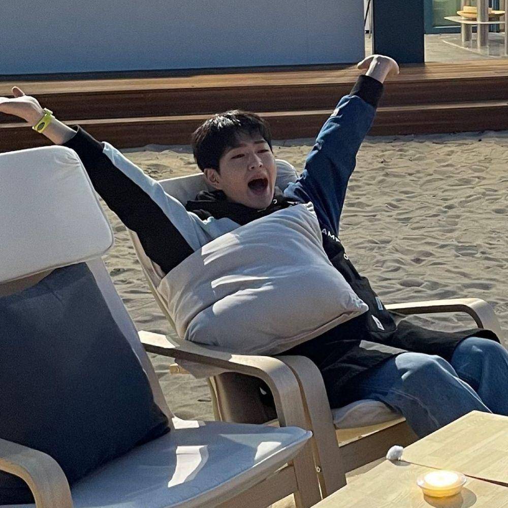 Onew SHINee (instagram.com/dlstmxkakwldrl)