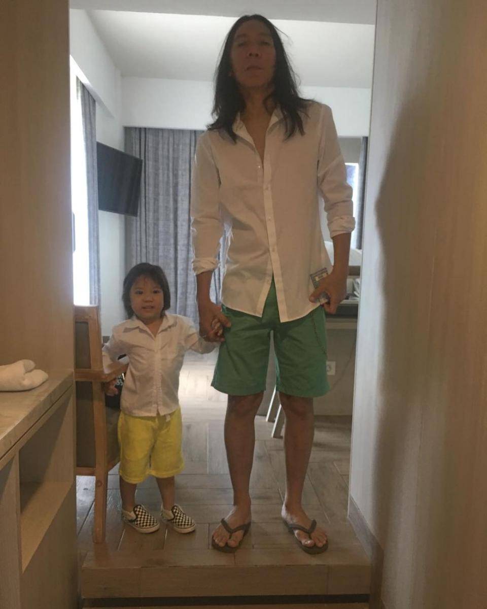 Bimbim Slank (instagram.com/bimbimslank)