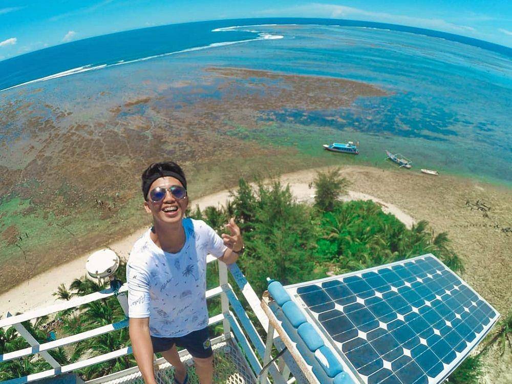 Naik ke menara suar Pulau Tikus (instagram.com/feriihardii)