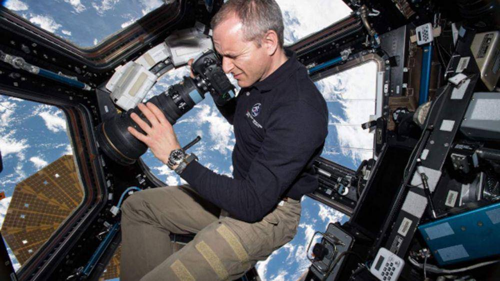 Astronaut yang berada dalam ISS. (slashgear.com)