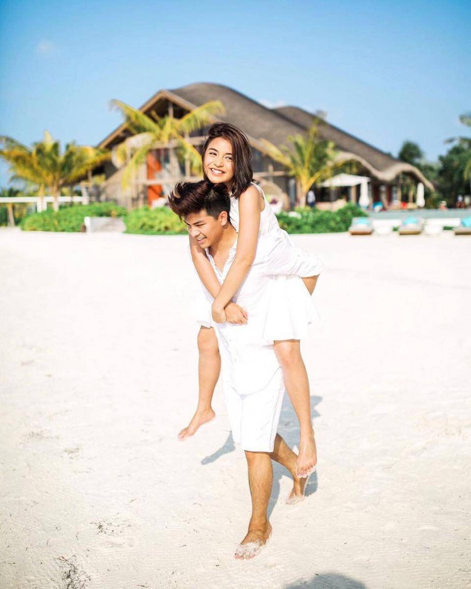 Chelsea Olivia dan Glenn Alinskie bulan madu kedua di Maldives. (instagram.com/chelseaoliviaa)
