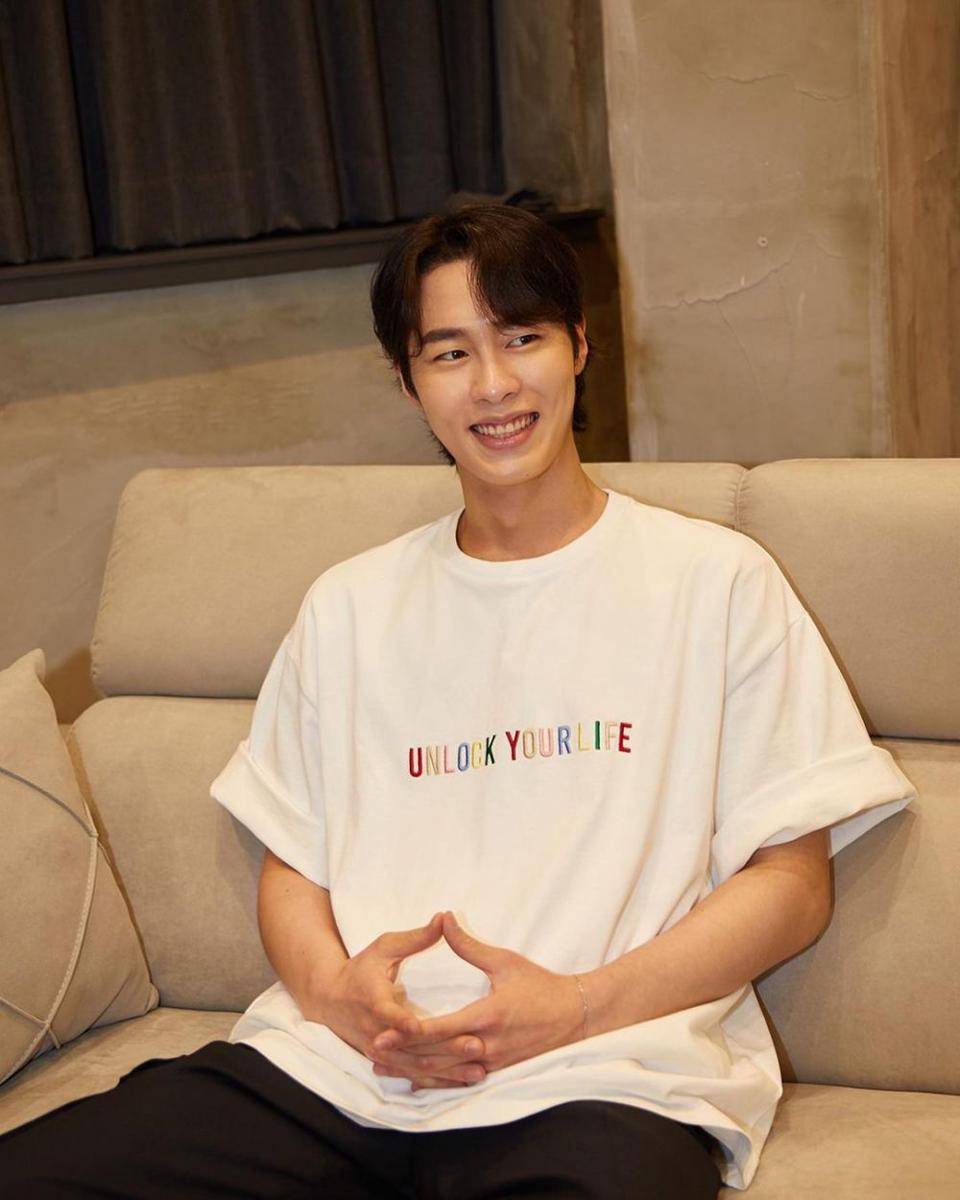 Lee Jae Wook (instagram.com/cjes.tagram)