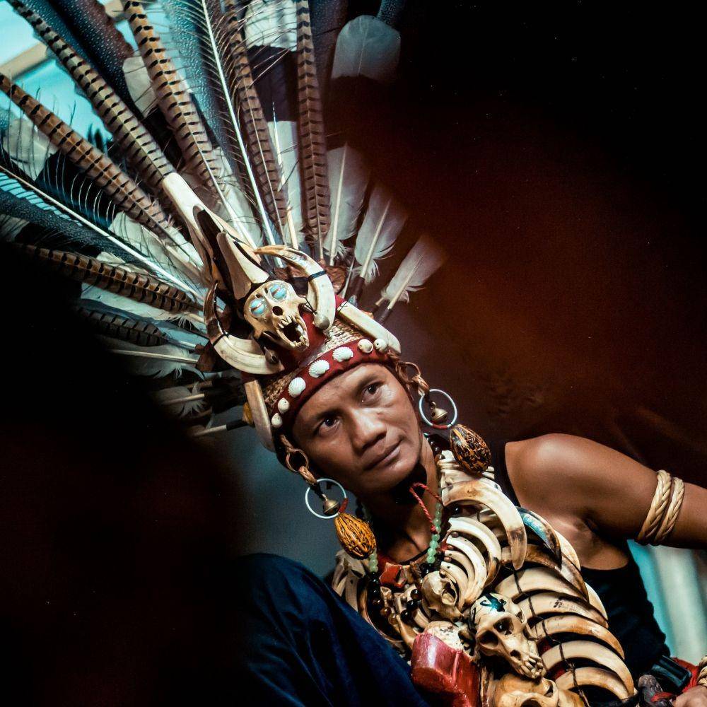 ilustrasi orang Dayak (pixabay.com/darwisalwan)