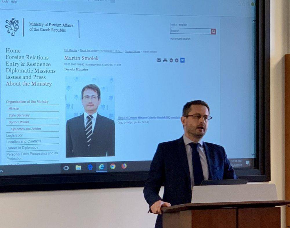 Deputi Kementerian Luar Negeri Ceko, Martin Smolek. (twitter.com/CzechEmbassyDC)