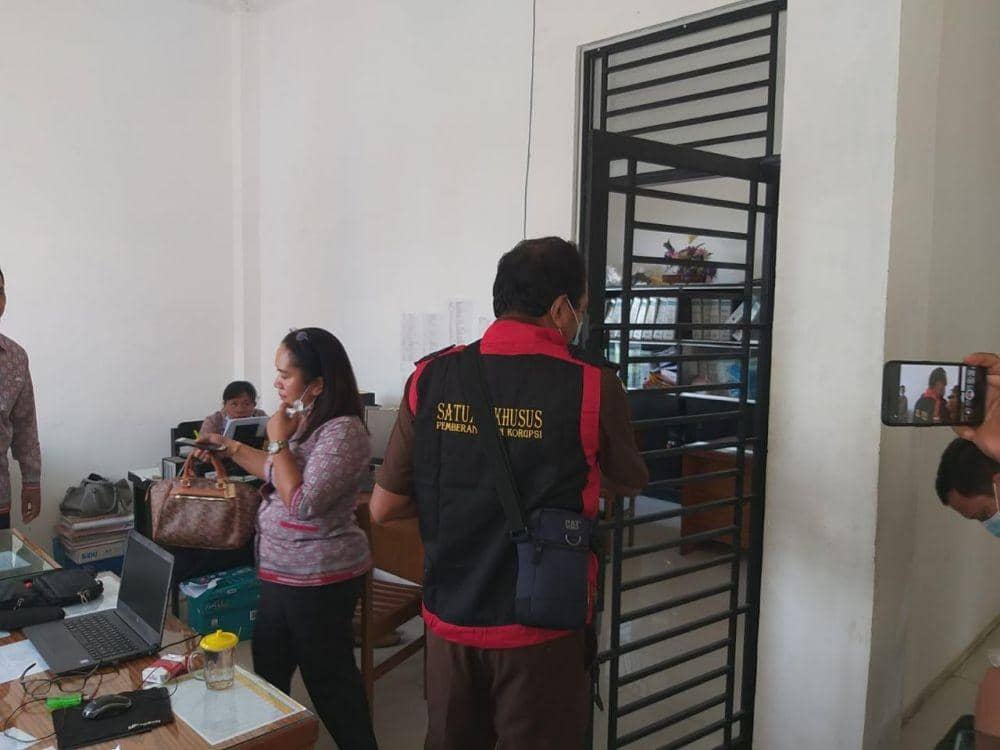 Diduga Ada Korupsi, Kejati Sumut Geledah Kantor PDMA Tirtalihou