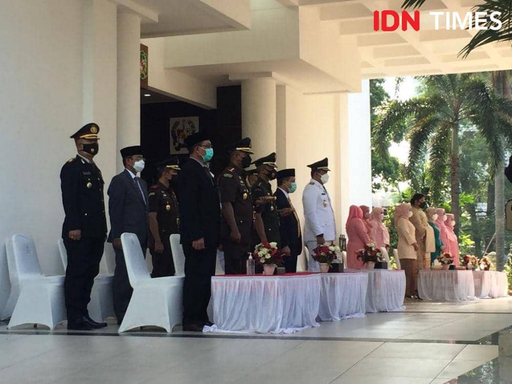 Wali Kota Medan, Muhammad Bobby Afif Nasution saat menggelar upacara dalam rangka HUT Kota ke-431 Medan (IDN Times/Indah Permata Sari)