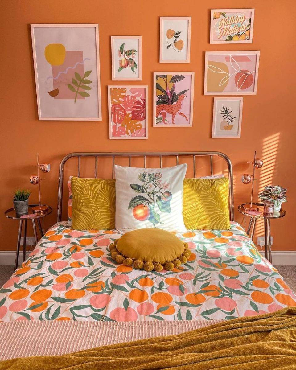 Inspirasi kamar tidur colorful. (instagram.com/atnumbersixtyeight)