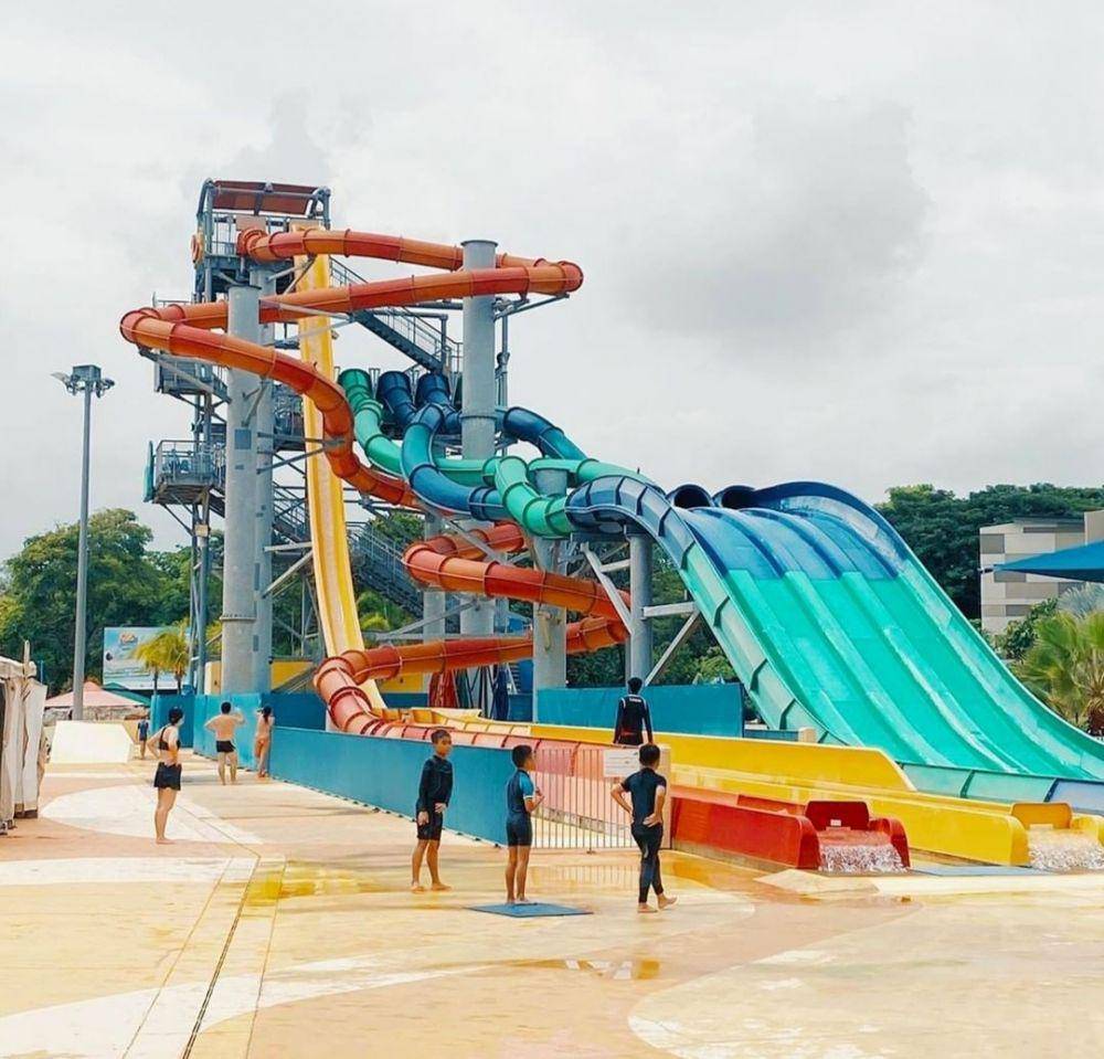 Wild Wild Wet (Instagram.com/havehalalwilltravel)