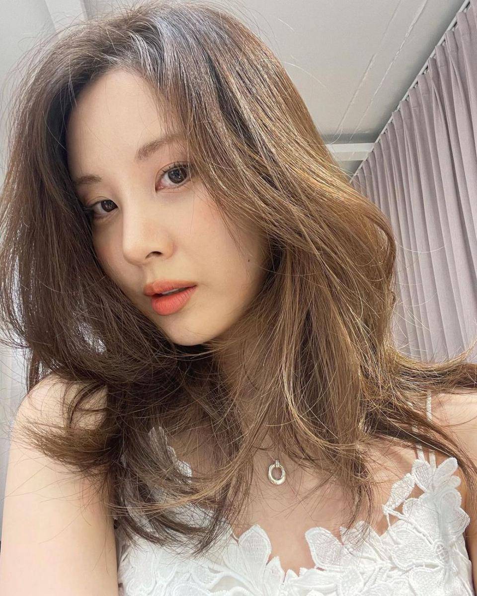 Seohyun SNSD (instagram.com/seojuhyun_s)