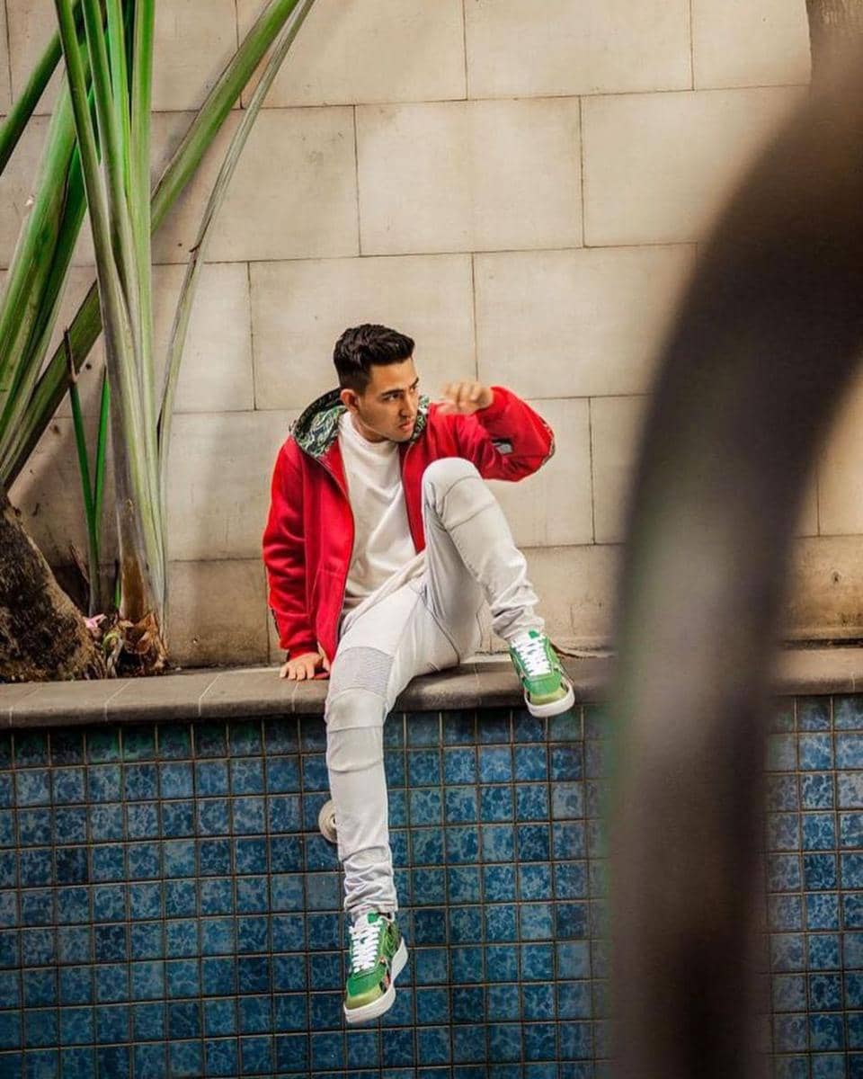 Axel Matthew (instagram.com/axelmatthewthomas/)