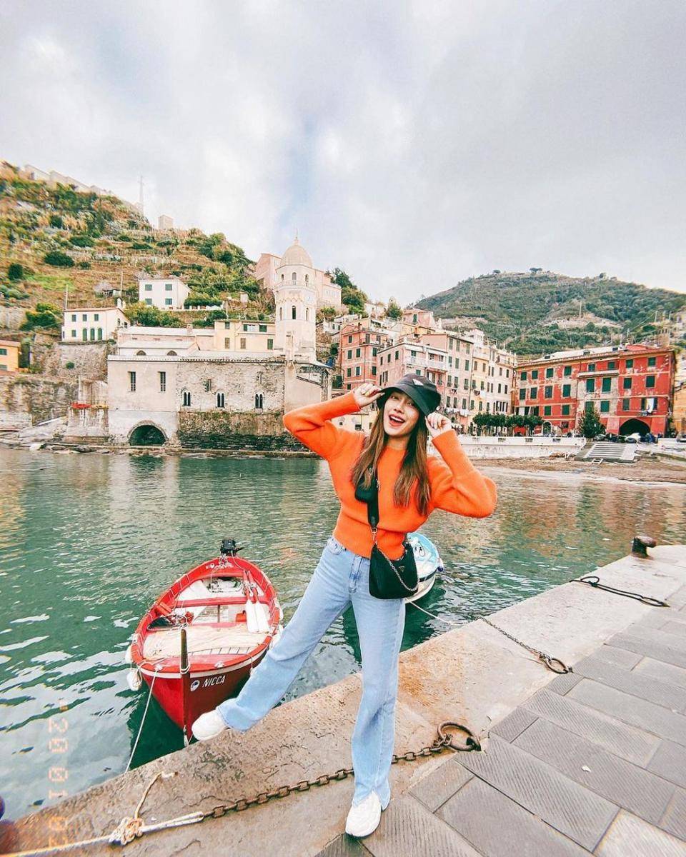 Mix and match ala Preaw Tussaneeya (Instagram.com/preawwnp)