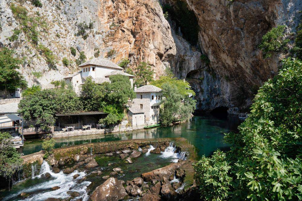 Blagaj, Bosnia-Herzegovina (unsplash.com/Miriam Eh)