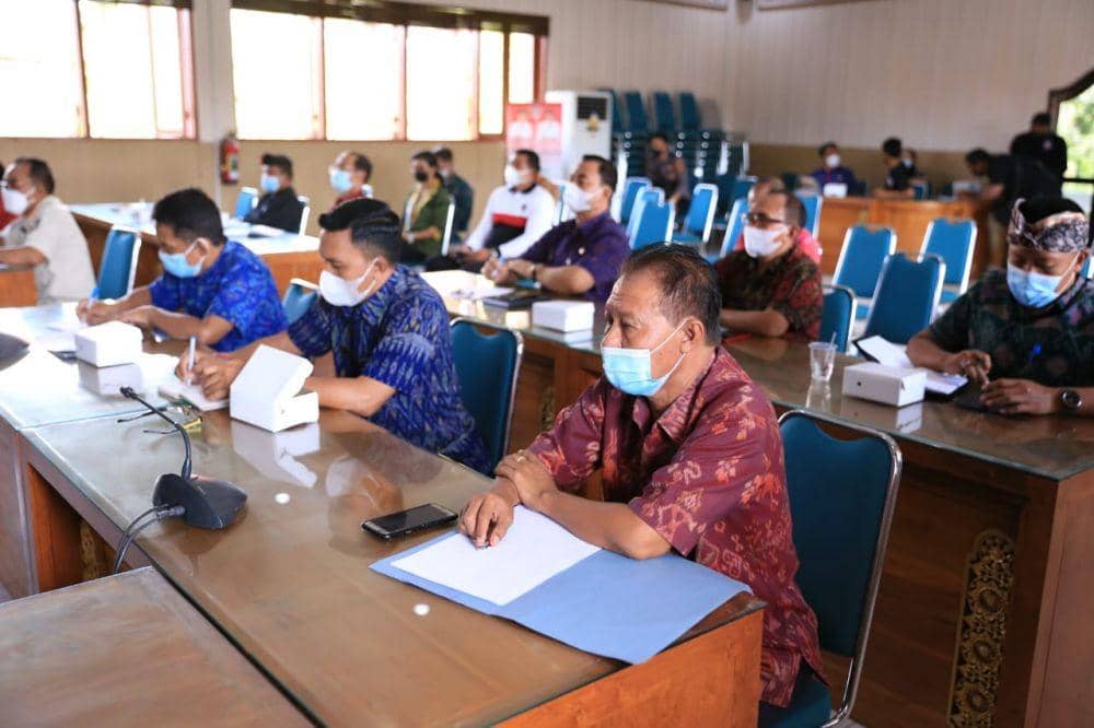 Rapat persiapan PPKM darurat di Klungkung. (Dok.IDN Times/Istimewa)