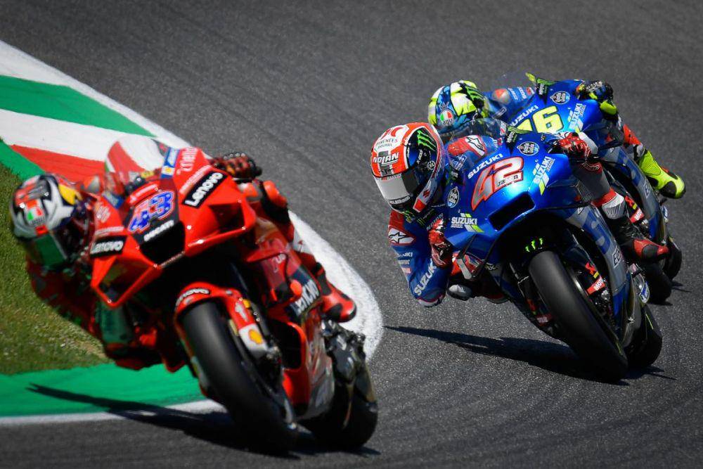 Alex Rins dan Joan Mir berada di belakang Jack Miller pada GP Italia (motogp.com)