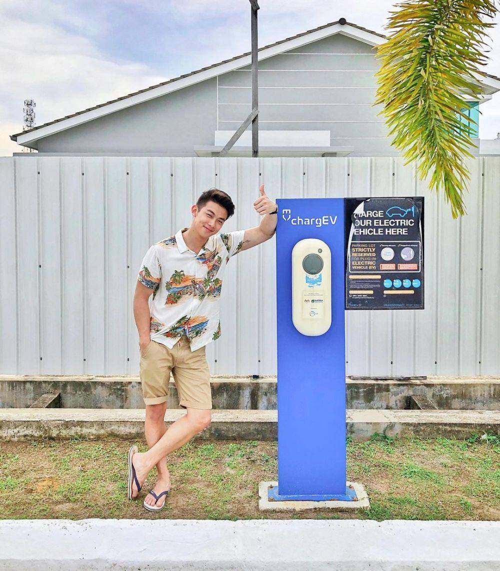 Michael Gunawan (Instagram.com/michaelgwn)