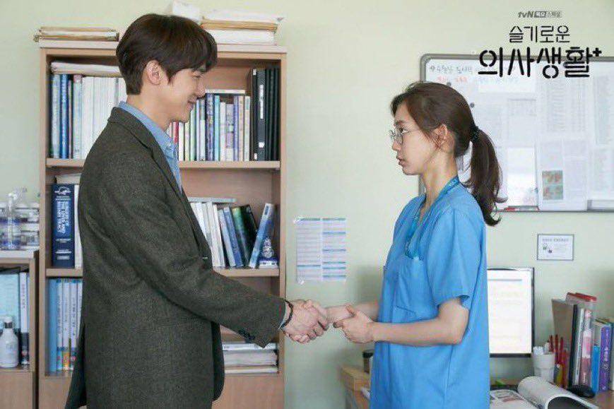 Ahn Jung Won dan Jang Gyeol Wool di KDrama Hospital Playlist (instagram.com/hospitalplaylist_official)