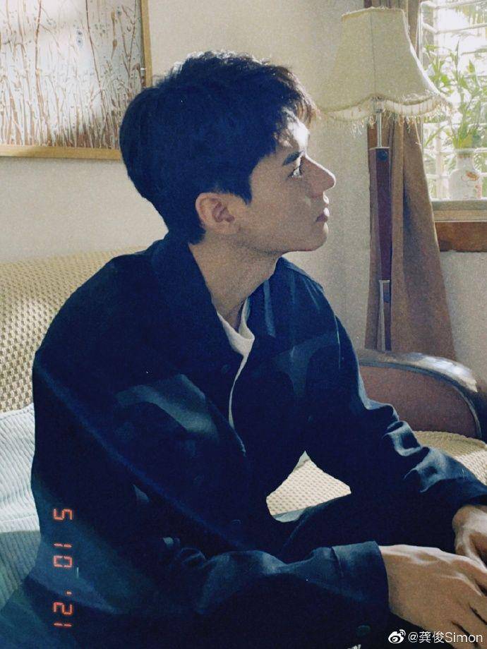 Gong Jun (weibo.com/龚俊Simon)