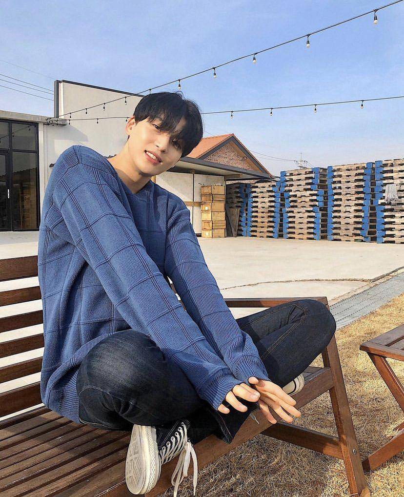 Kim Kang Min (instagram.com/kangmeen/)