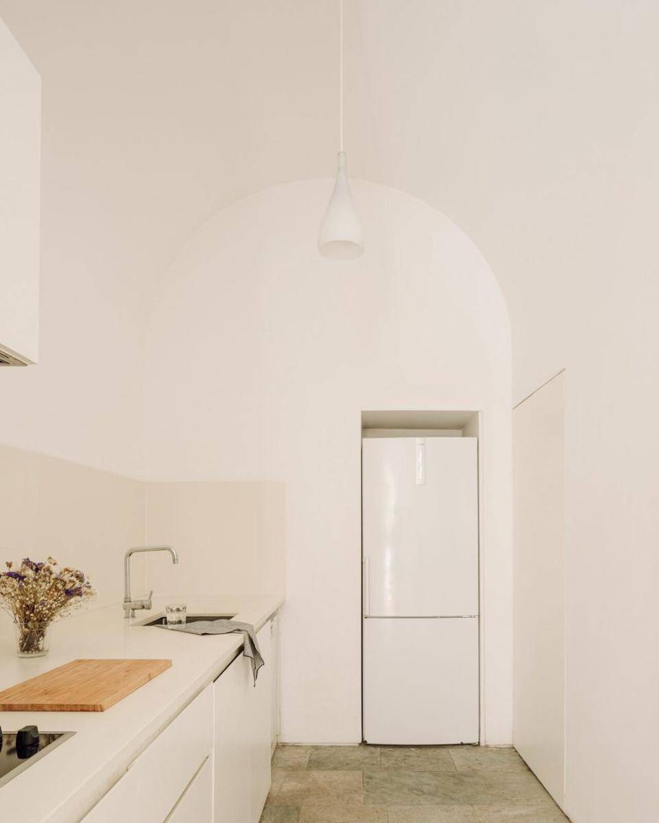 Dapur warna mute (instagram.com/_airesmateus)