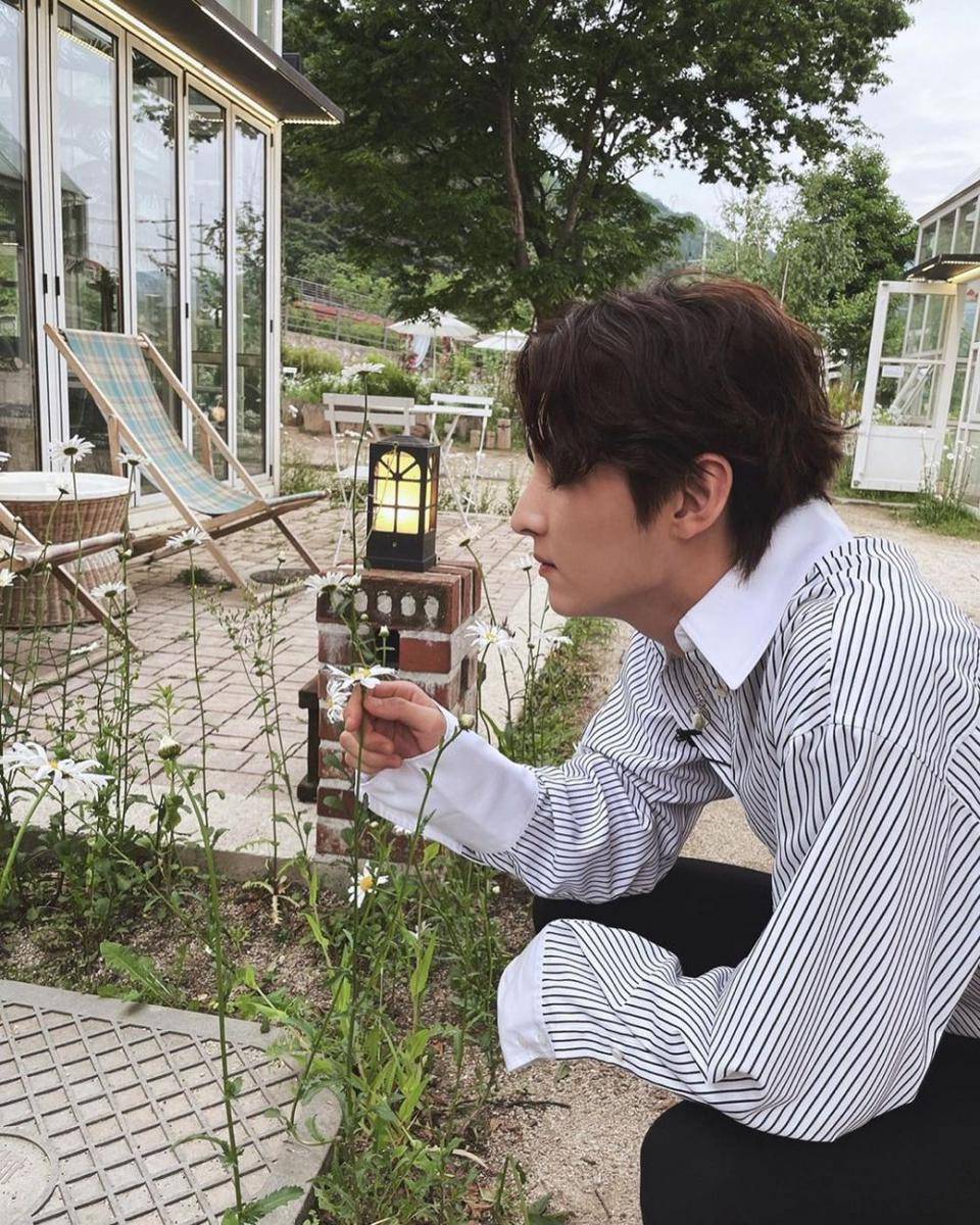 Zuho SF9 (instagram.com/zuuuuu_oh)