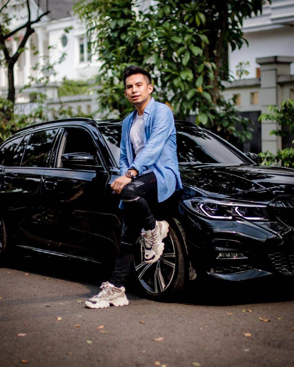 Niko Al Hakim (instagram.com/okintph/)