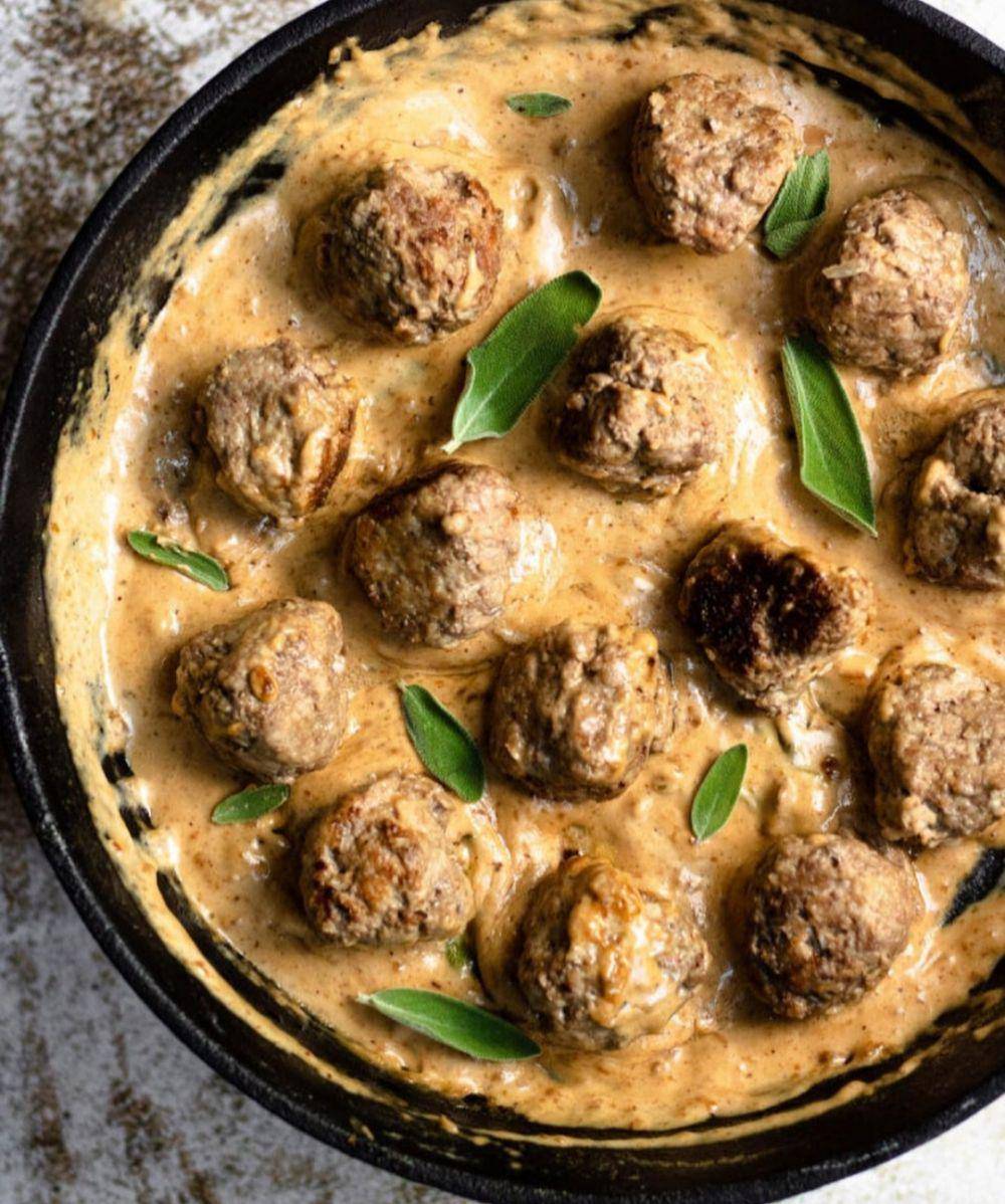 frikadeller (Instagram.com/theforeignfork)