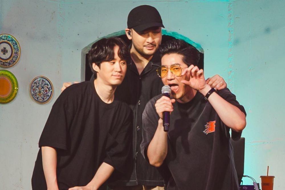 Baru Comeback, Ini 10 Potret Terbaru Epik High yang Tetap Kompak