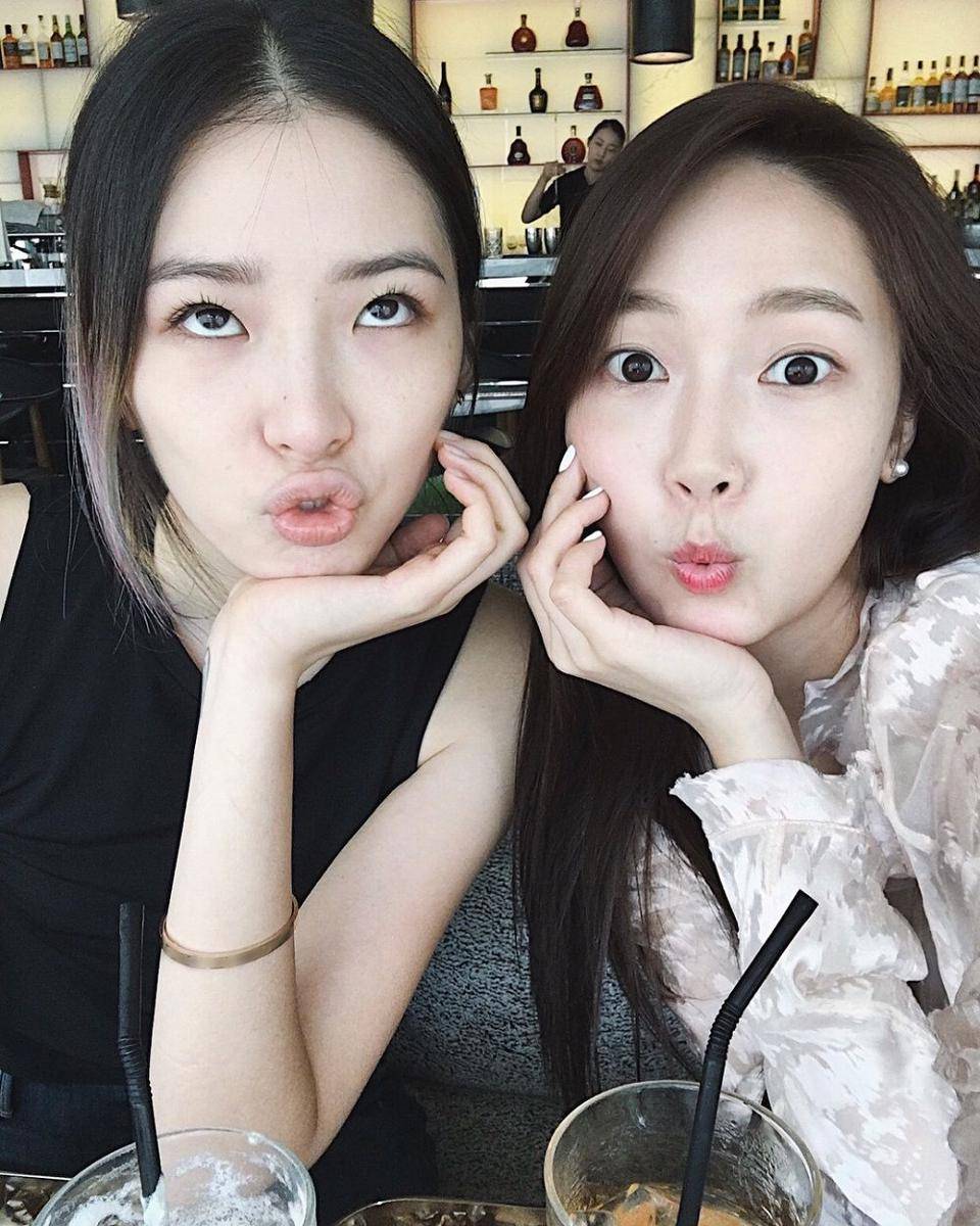 Irene Kim dan Jessica Jung (instagram.com/ireneisgood)