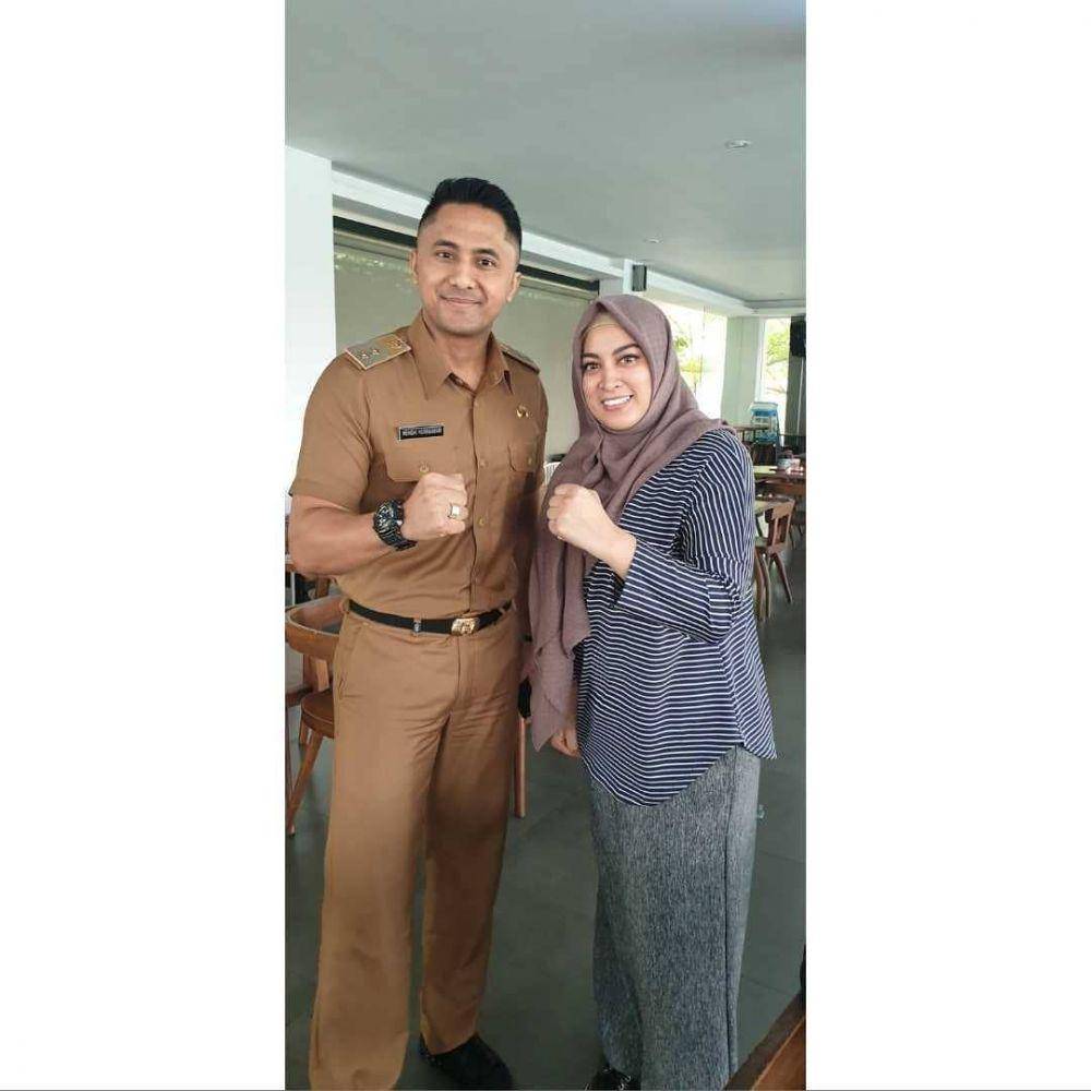 Jane Shalimar dan sahabat artisnya (instagram.com/janeshalimar_1)