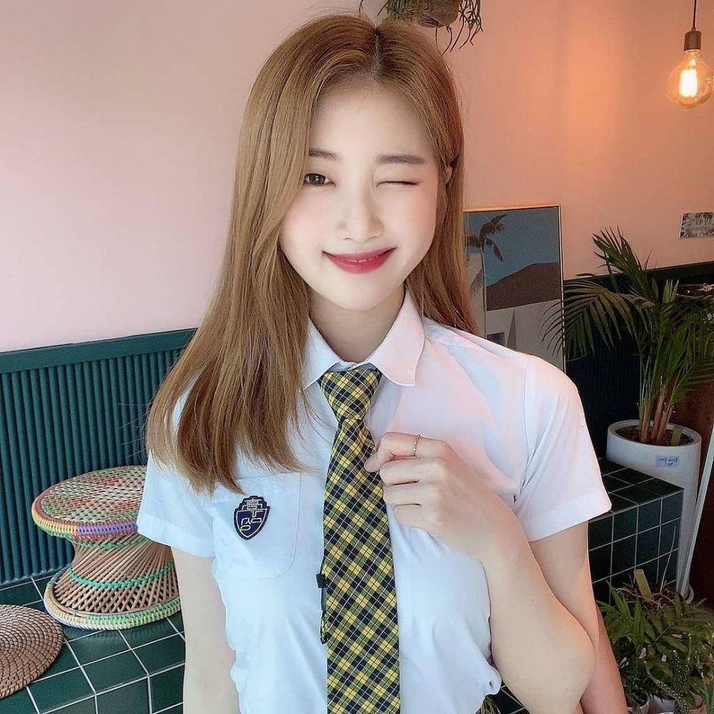 Minseo SATURDAY (instagram.com/official_saturday)