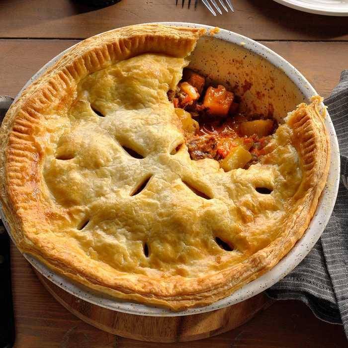 irish stew pie (tasteofhome.com)