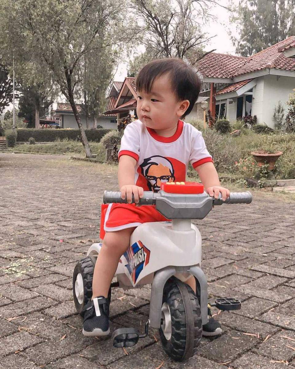 Miguel Kai Reagan (instagram.com/margareth_angelina)